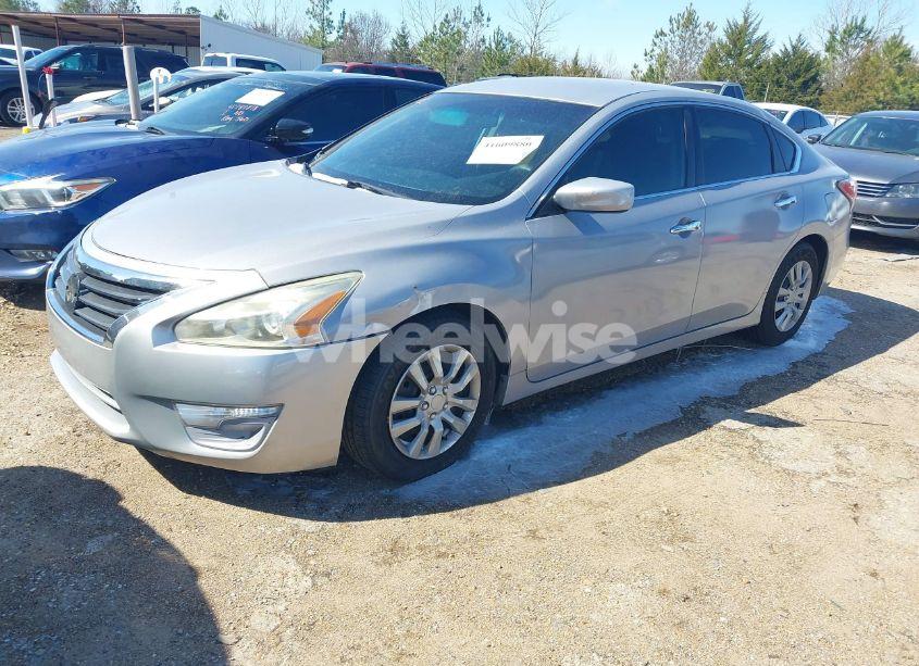Photo 2 of 2015 Nissan Altima 2.5/2.5 S/2.5 SL/2.5 SV (VIN 1N4AL3AP6FC238098)