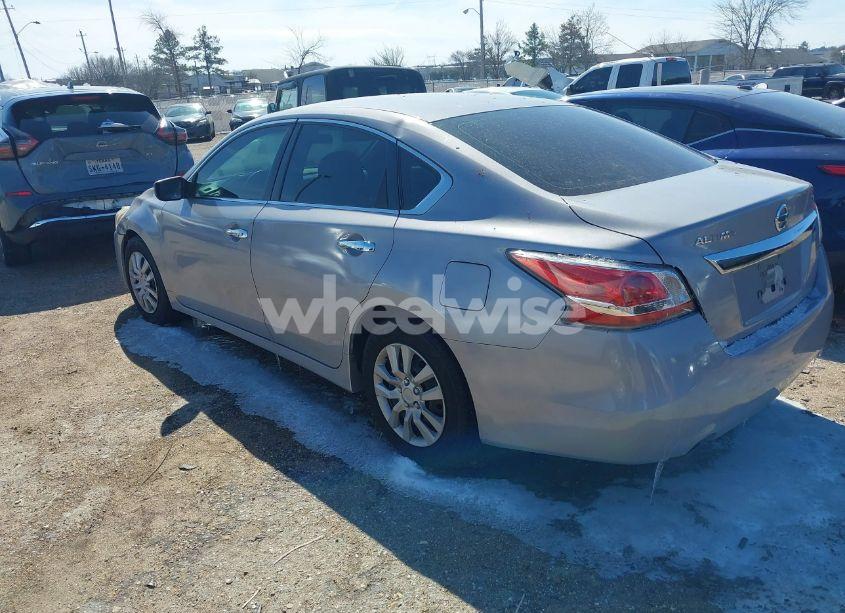 Photo 3 of 2015 Nissan Altima 2.5/2.5 S/2.5 SL/2.5 SV (VIN 1N4AL3AP6FC238098)