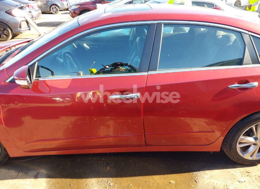 Photo 15 of 2015 Nissan Altima 2.5/S/SV/SL (VIN 1N4AL3AP6FC247531)