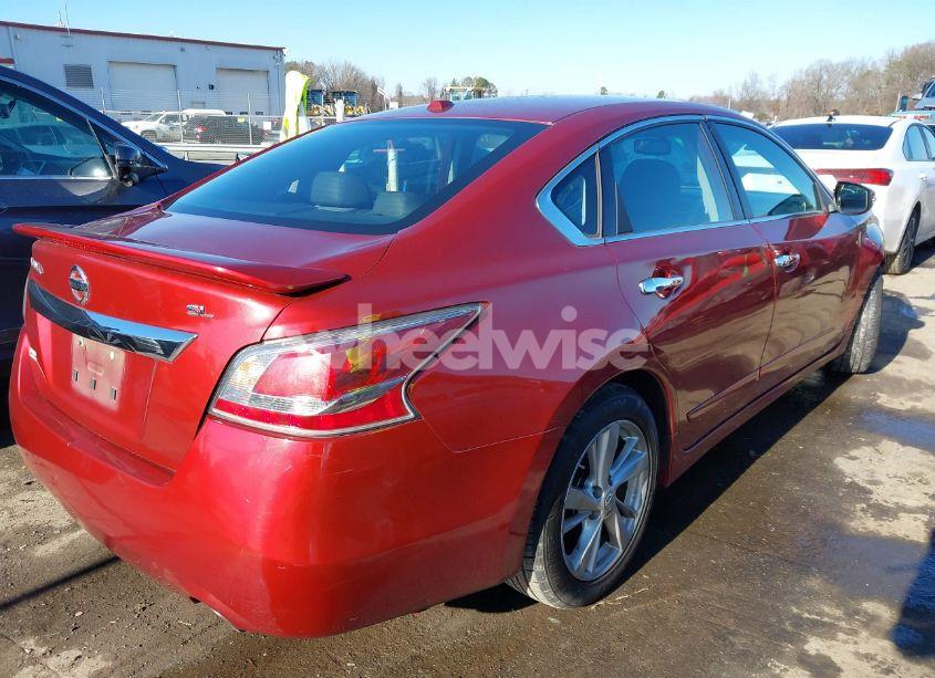 Photo 4 of 2015 Nissan Altima 2.5/S/SV/SL (VIN 1N4AL3AP6FC247531)