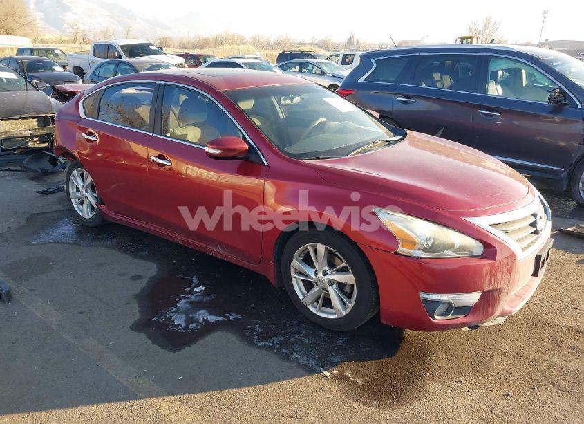 2015 Nissan Altima 2.5 SV (VIN 1N4AL3AP6FC259436) main photo