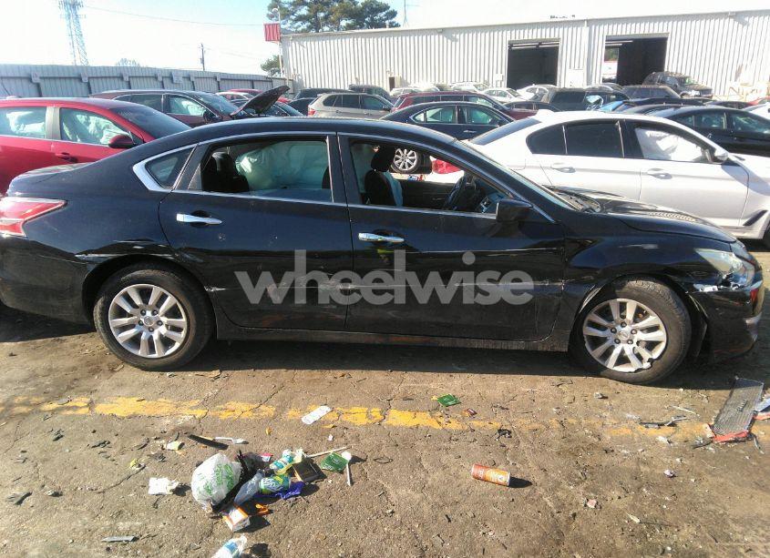 Photo 12 of 2015 Nissan Altima 2.5/2.5 S/2.5 SL/2.5 SV (VIN 1N4AL3AP6FC269934)