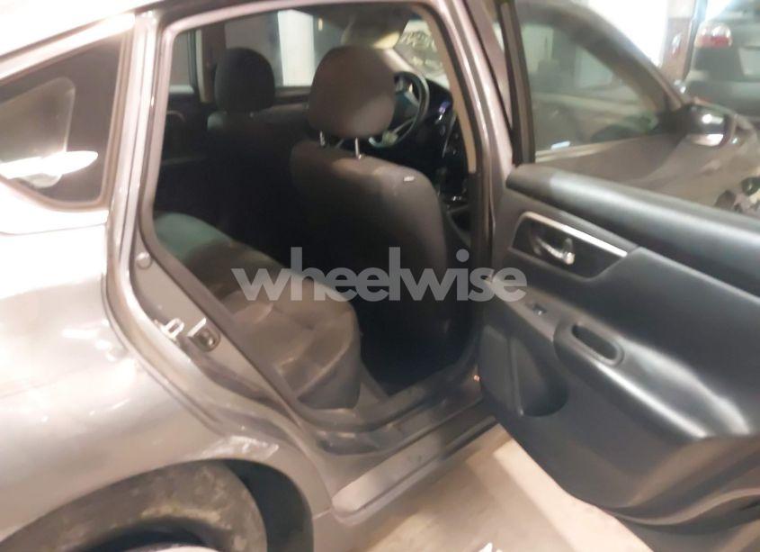 Photo 8 of 2015 Nissan Altima 2.5/2.5 S/2.5 SL/2.5 SV (VIN 1N4AL3AP6FC277774)