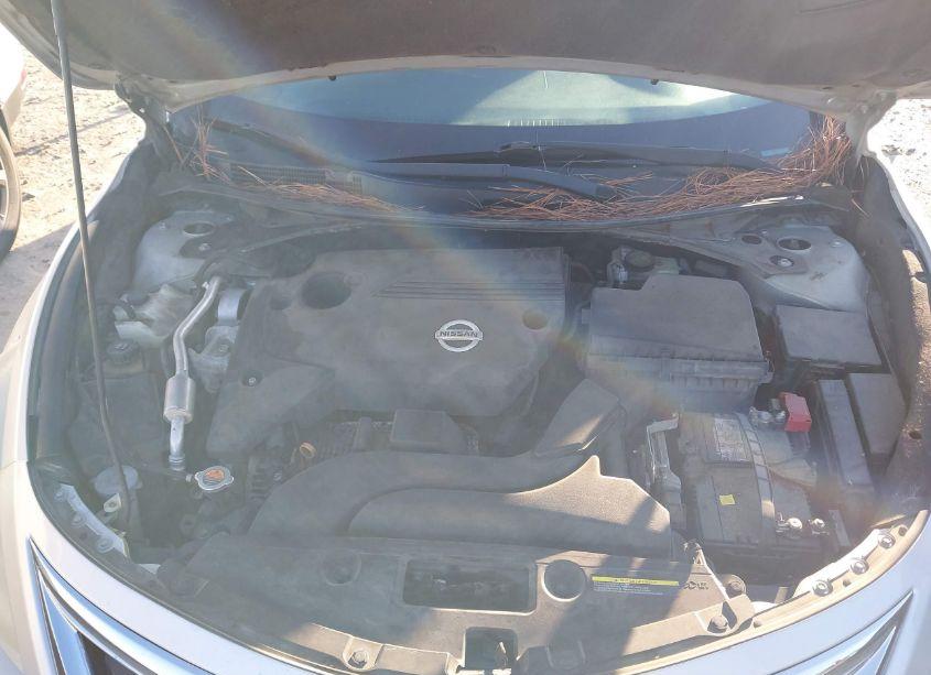 Photo 10 of 2015 Nissan Altima 2.5/2.5 S/2.5 SL/2.5 SV (VIN 1N4AL3AP6FC283039)