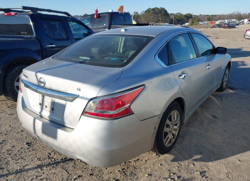 Photo 6 of 2015 Nissan Altima 2.5/2.5 S/2.5 SL/2.5 SV (VIN 1N4AL3AP6FC283039)