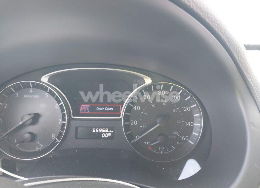 Photo 7 of 2015 Nissan Altima 2.5 SV (VIN 1N4AL3AP6FC295952)