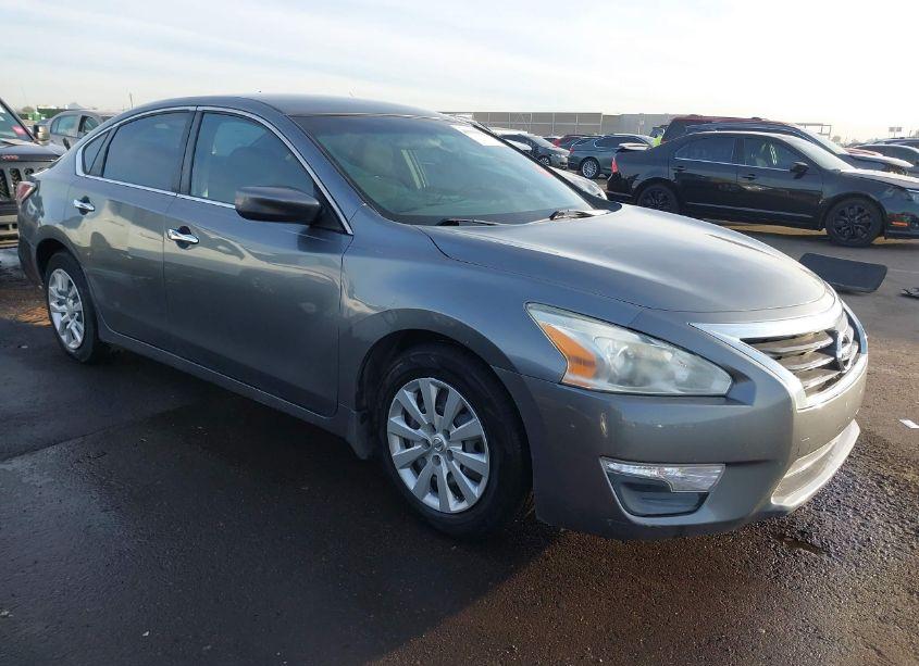 2015 Nissan Altima 2.5 S (VIN 1N4AL3AP6FC299080) main photo
