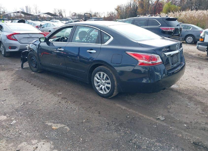 Photo 3 of 2015 Nissan Altima 2.5 S (VIN 1N4AL3AP6FC409979)