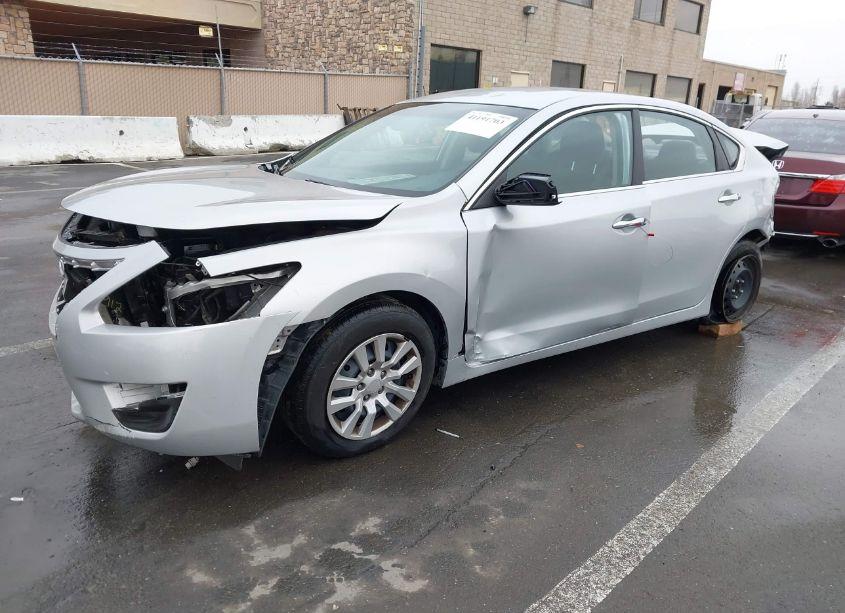 Photo 2 of 2015 Nissan Altima (VIN 1N4AL3AP6FC428371)