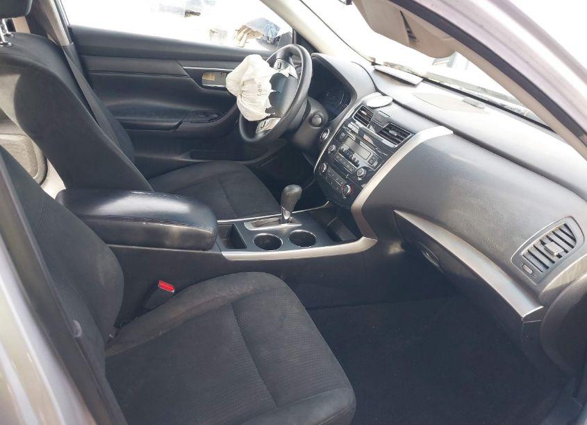 Photo 5 of 2015 Nissan Altima (VIN 1N4AL3AP6FC428371)