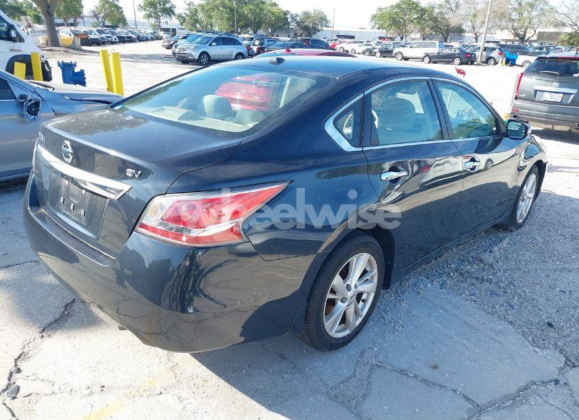 Photo 4 of 2015 Nissan Altima 2.5 SV (VIN 1N4AL3AP6FC435434)