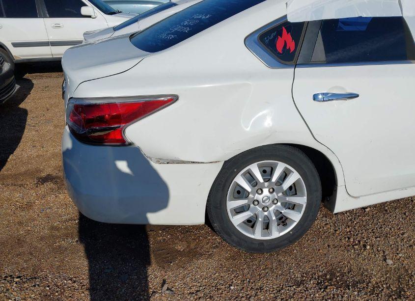 Photo 12 of 2015 Nissan Altima 2.5/2.5 S/2.5 SL/2.5 SV (VIN 1N4AL3AP6FC439175)