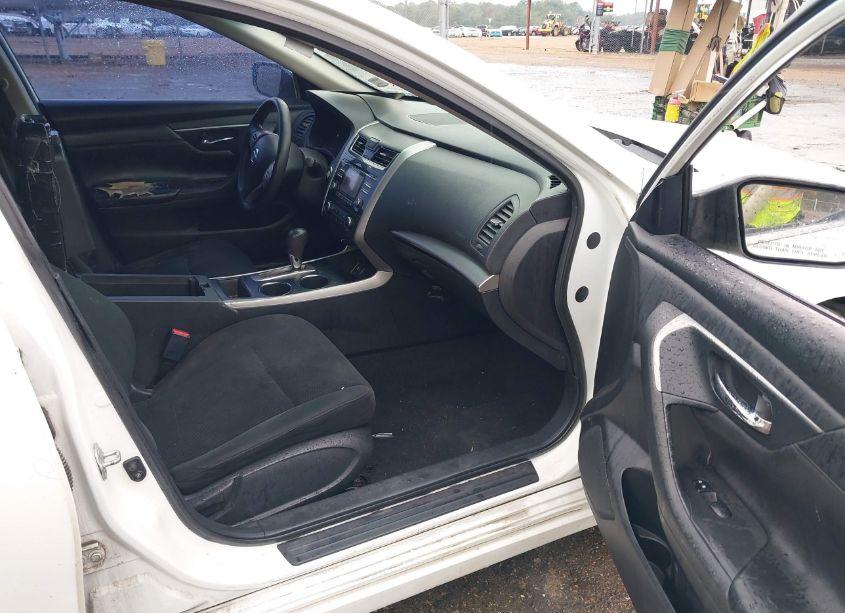 Photo 5 of 2015 Nissan Altima 2.5/2.5 S/2.5 SL/2.5 SV (VIN 1N4AL3AP6FC439175)