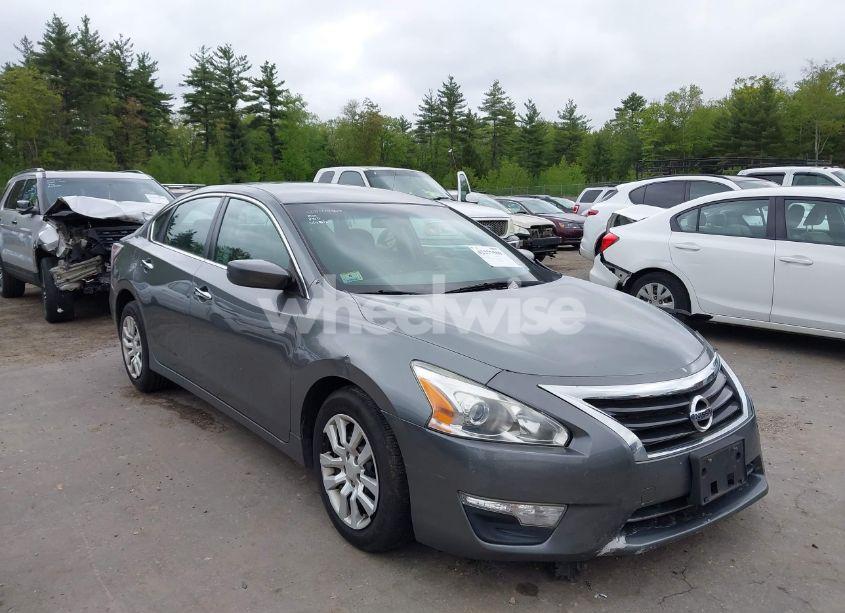 2015 Nissan Altima 2.5/2.5 S/2.5 SL/2.5 SV (VIN 1N4AL3AP6FC441976) main photo