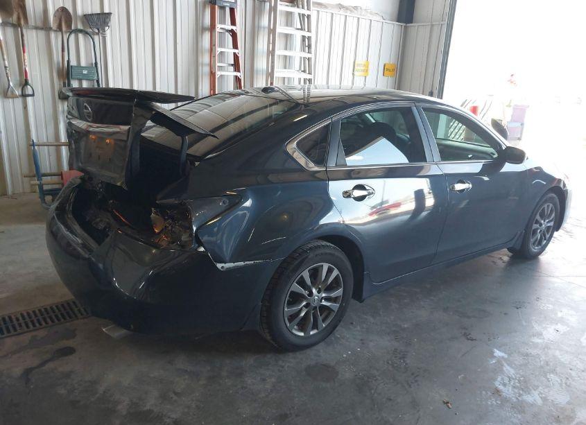 Photo 4 of 2015 Nissan Altima 2.5 S (VIN 1N4AL3AP6FC443162)