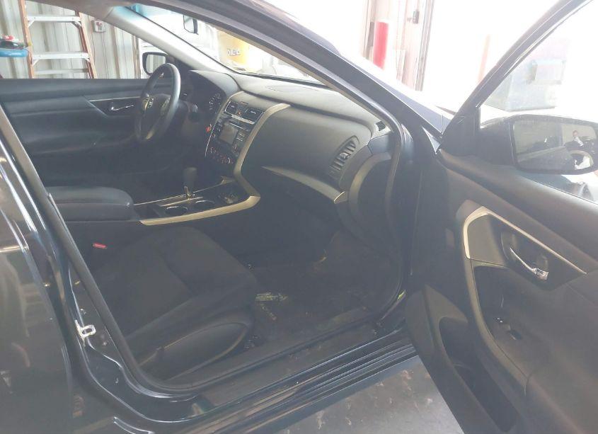 Photo 5 of 2015 Nissan Altima 2.5 S (VIN 1N4AL3AP6FC443162)