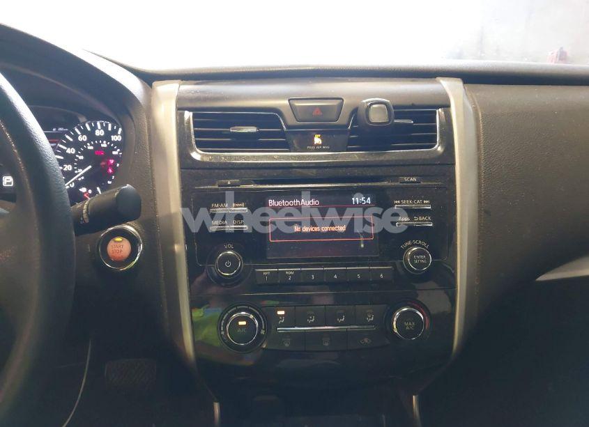 Photo 15 of 2015 Nissan Altima 2.5 S (VIN 1N4AL3AP6FC481510)