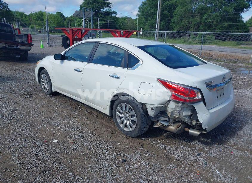 Photo 3 of 2015 Nissan Altima 2.5/2.5 S/2.5 SL/2.5 SV (VIN 1N4AL3AP6FC495102)