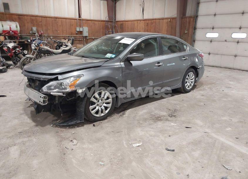 Photo 2 of 2015 Nissan Altima 2.5 S (VIN 1N4AL3AP6FC498808)