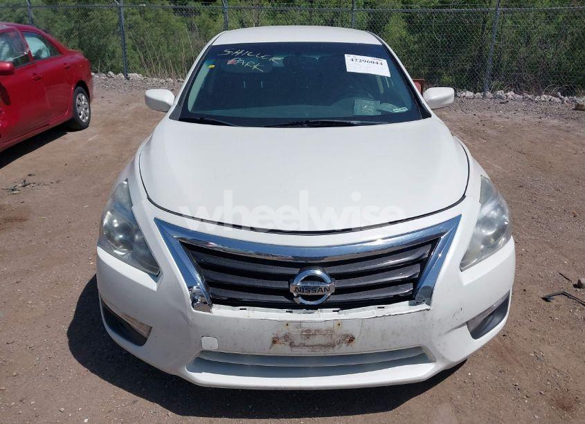 Photo 6 of 2015 Nissan Altima 2.5 S (VIN 1N4AL3AP6FC568288)