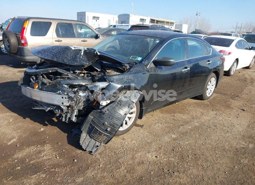Photo 2 of 2015 Nissan Altima 2.5 S (VIN 1N4AL3AP6FC568775)