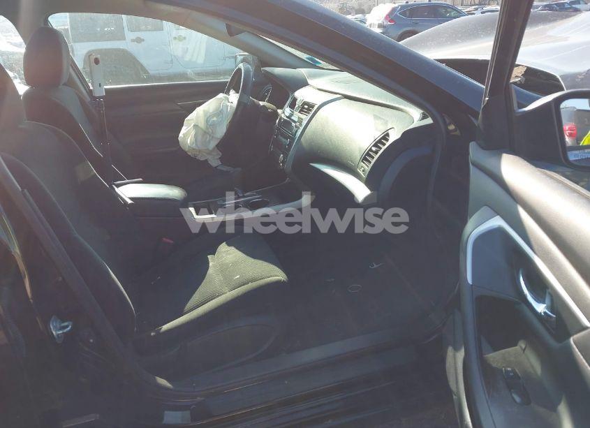 Photo 5 of 2015 Nissan Altima 2.5 S (VIN 1N4AL3AP6FC568775)