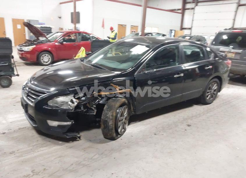 Photo 2 of 2015 Nissan Altima 2.5 S (VIN 1N4AL3AP6FC570073)