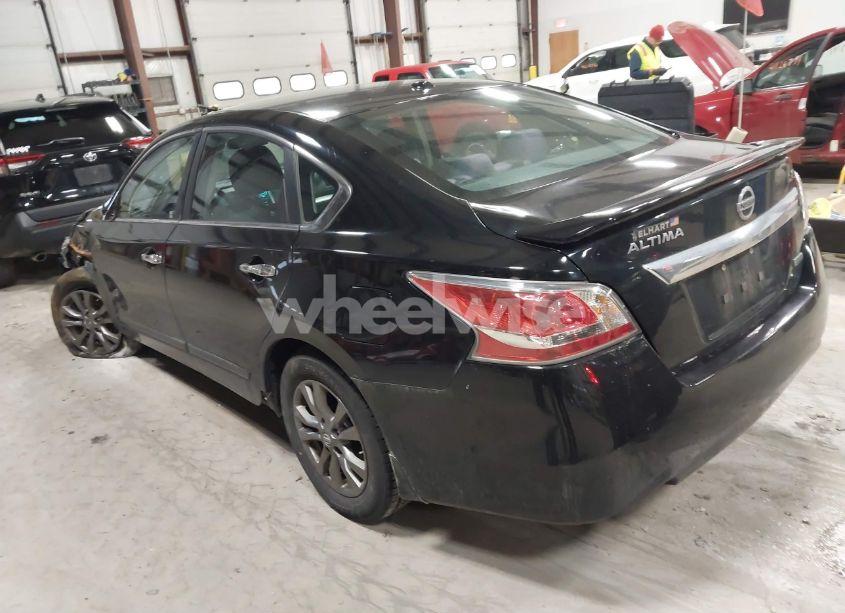 Photo 3 of 2015 Nissan Altima 2.5 S (VIN 1N4AL3AP6FC570073)