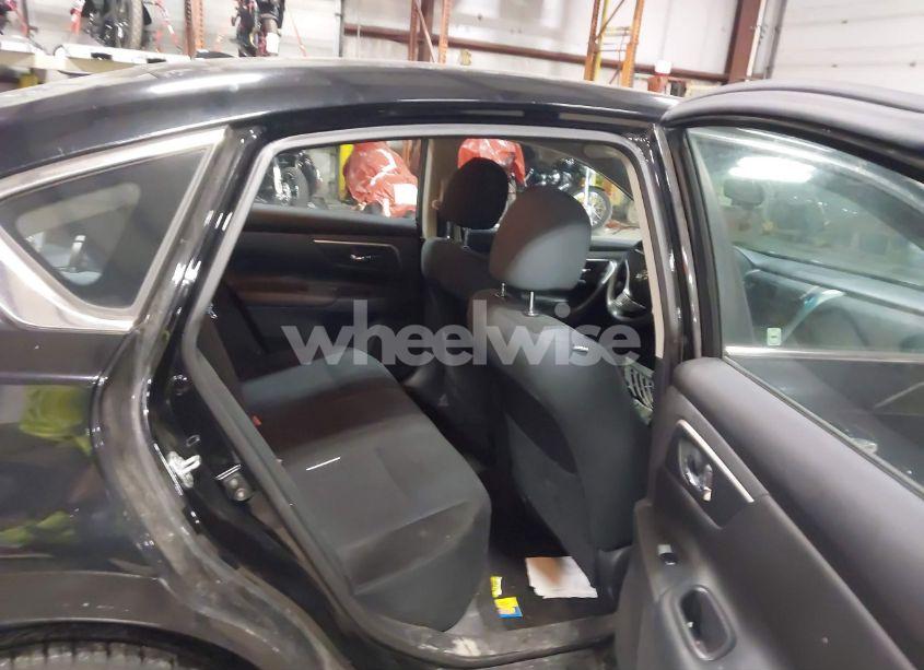 Photo 8 of 2015 Nissan Altima 2.5 S (VIN 1N4AL3AP6FC570073)