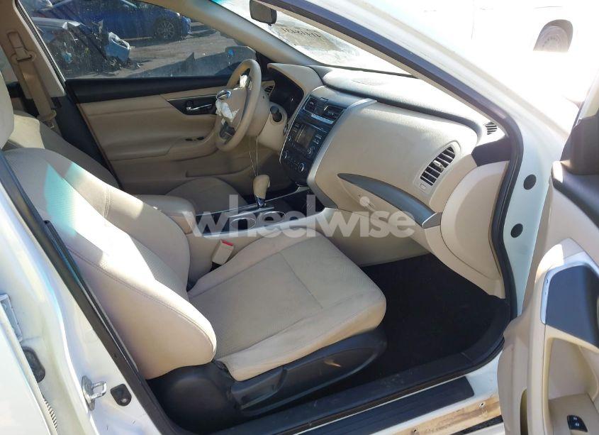 Photo 5 of 2015 Nissan Altima 2.5 S (VIN 1N4AL3AP6FC572258)