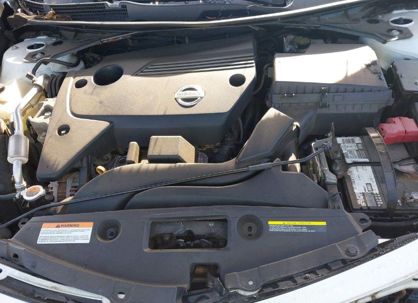Photo 10 of 2015 Nissan Altima 2.5 S (VIN 1N4AL3AP6FC576956)