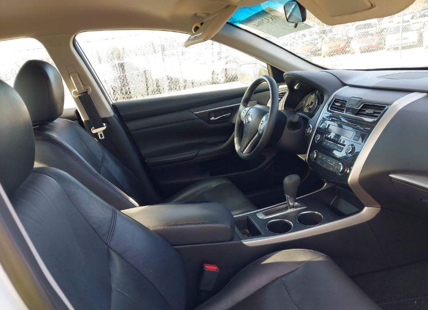 Photo 5 of 2015 Nissan Altima 2.5 S (VIN 1N4AL3AP6FC576956)