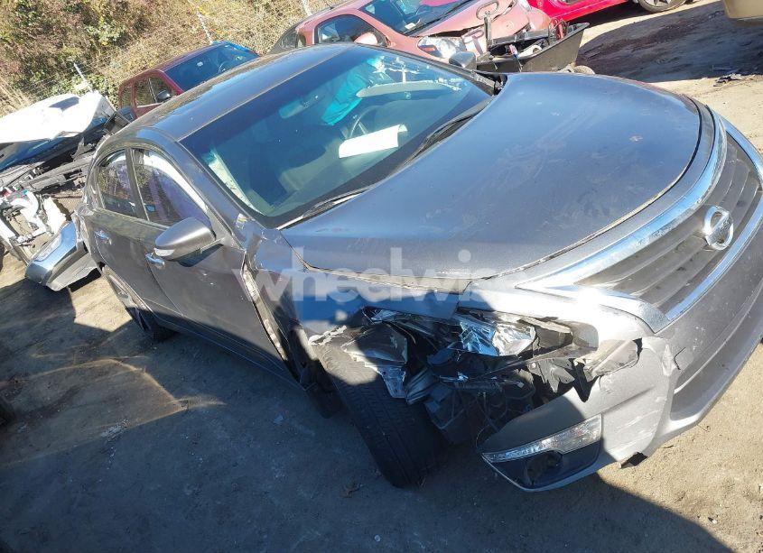 2015 Nissan Altima 2.5 SV (VIN 1N4AL3AP6FC579582) main photo