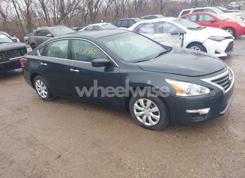 2015 Nissan Altima 2.5/2.5 S/2.5 SL/2.5 SV (VIN 1N4AL3AP6FN301544) main photo