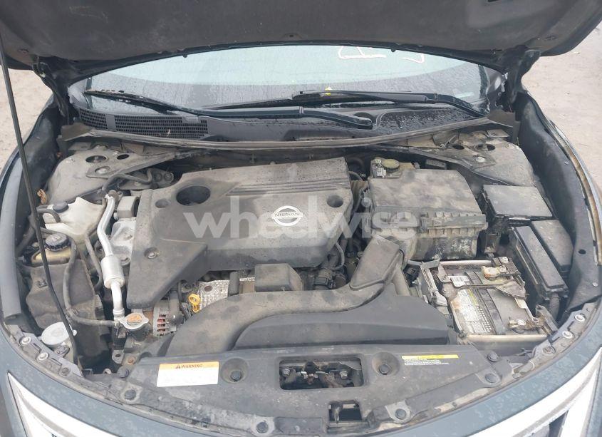 Photo 10 of 2015 Nissan Altima 2.5/2.5 S/2.5 SL/2.5 SV (VIN 1N4AL3AP6FN301544)
