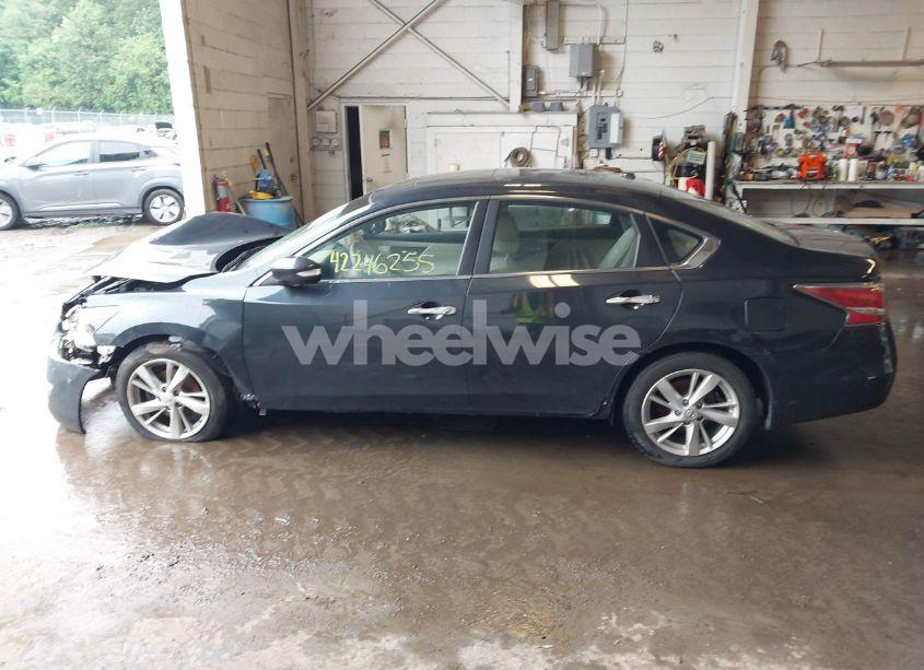 Photo 13 of 2015 Nissan Altima 2.5 SL (VIN 1N4AL3AP6FN308722)