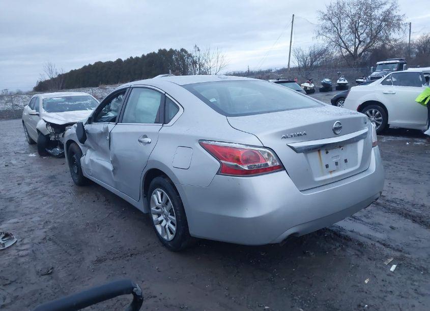Photo 3 of 2015 Nissan Altima 2.5/2.5 S/2.5 SL/2.5 SV (VIN 1N4AL3AP6FN321597)