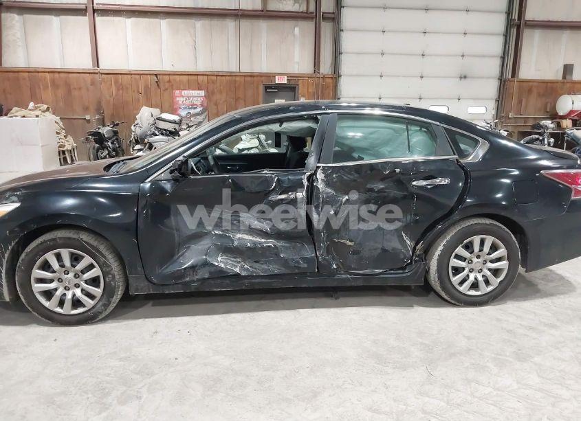 Photo 6 of 2015 Nissan Altima 2.5/2.5 S/2.5 SL/2.5 SV (VIN 1N4AL3AP6FN323172)