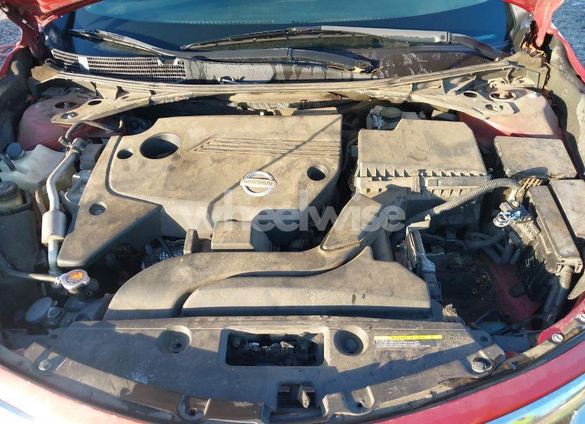 Photo 10 of 2015 Nissan Altima 2.5/2.5 S/2.5 SL/2.5 SV (VIN 1N4AL3AP6FN332390)