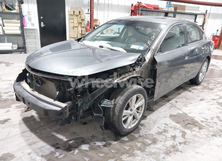 Photo 2 of 2015 Nissan Altima 2.5 SL (VIN 1N4AL3AP6FN350890)