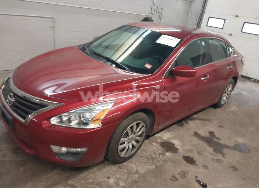 Photo 2 of 2015 Nissan Altima 2.5 S (VIN 1N4AL3AP6FN357533)