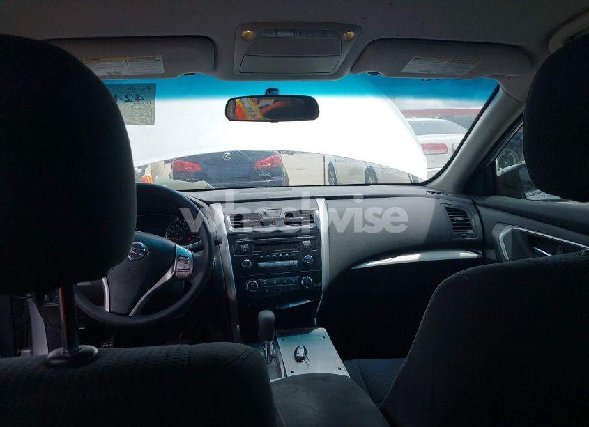 Photo 15 of 2015 Nissan Altima 2.5 S (VIN 1N4AL3AP6FN372890)