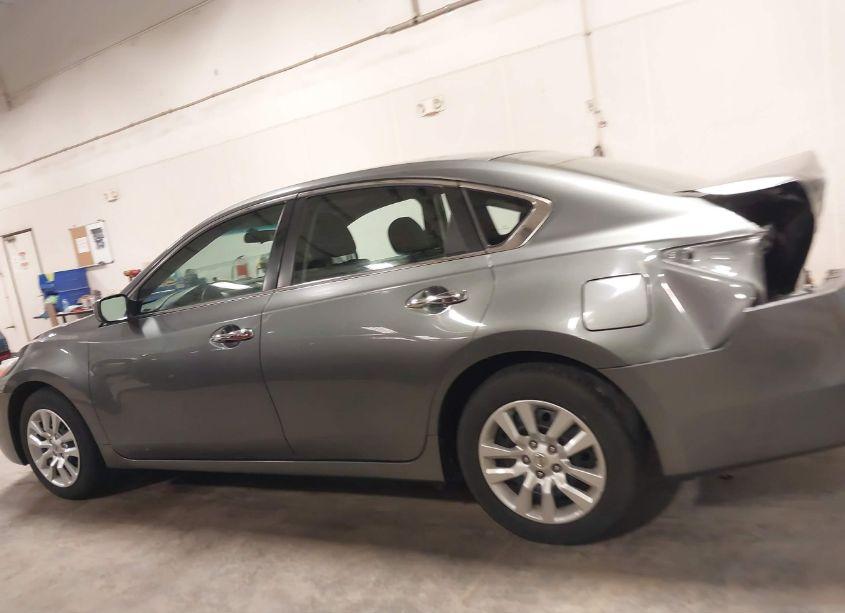 Photo 15 of 2015 Nissan Altima 2.5/2.5 S/2.5 SL/2.5 SV (VIN 1N4AL3AP6FN389897)