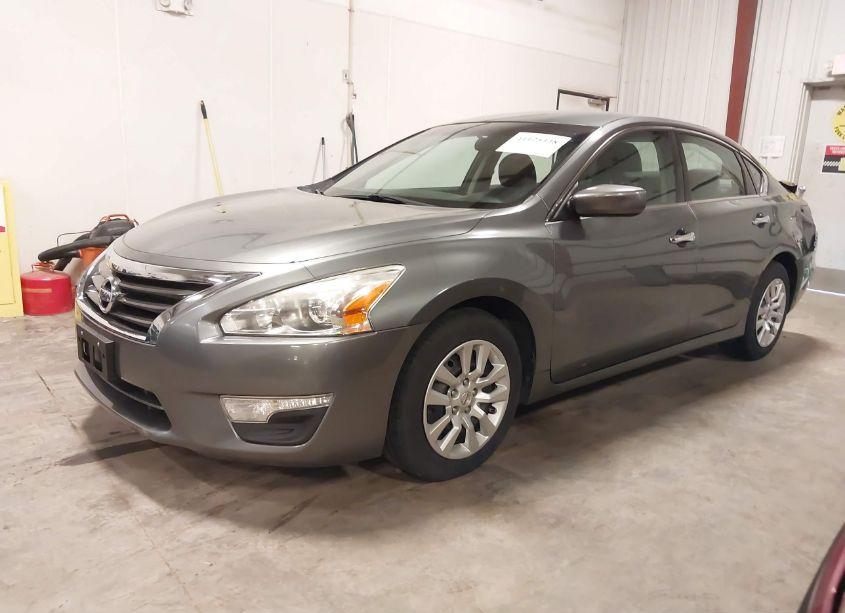Photo 2 of 2015 Nissan Altima 2.5/2.5 S/2.5 SL/2.5 SV (VIN 1N4AL3AP6FN389897)