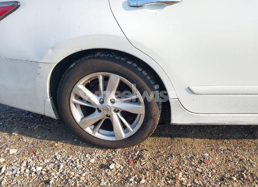 Photo 6 of 2015 Nissan Altima 2.5 SL (VIN 1N4AL3AP6FN399197)
