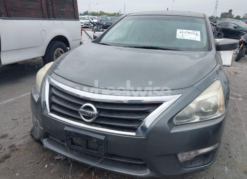 Photo 6 of 2015 Nissan Altima 2.5 S (VIN 1N4AL3AP6FN403457)