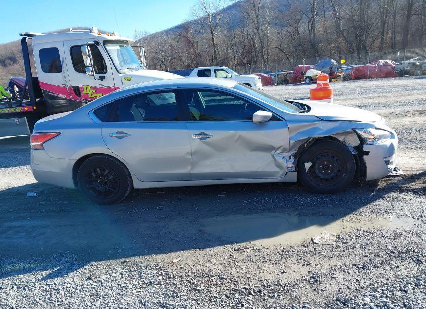 Photo 13 of 2015 Nissan Altima 2.5 S (VIN 1N4AL3AP6FN860219)