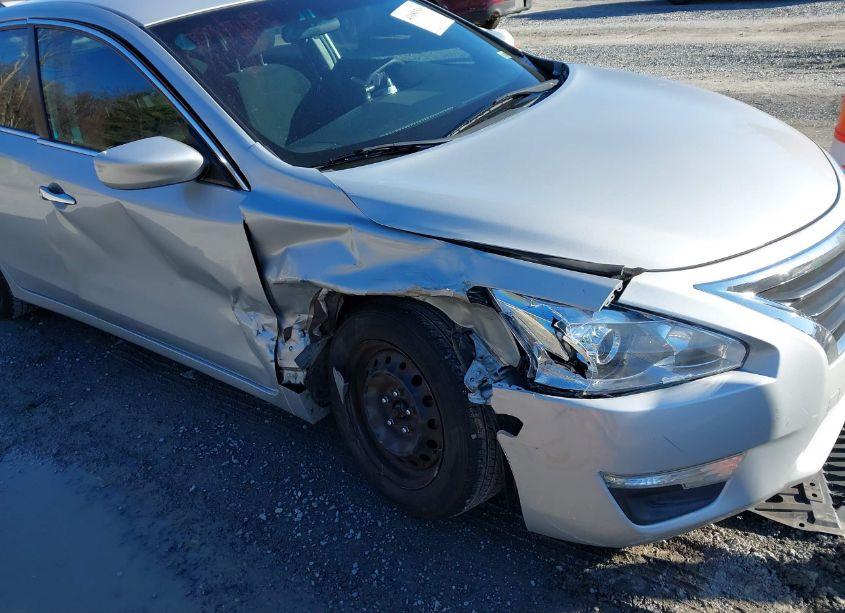 Photo 6 of 2015 Nissan Altima 2.5 S (VIN 1N4AL3AP6FN860219)