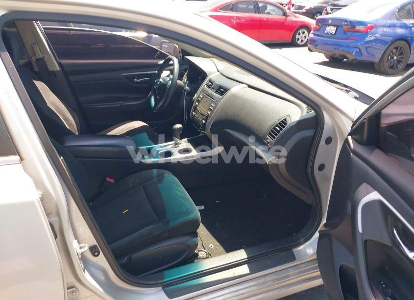 Photo 5 of 2015 Nissan Altima 2.5/2.5 S/2.5 SL/2.5 SV (VIN 1N4AL3AP6FN865680)