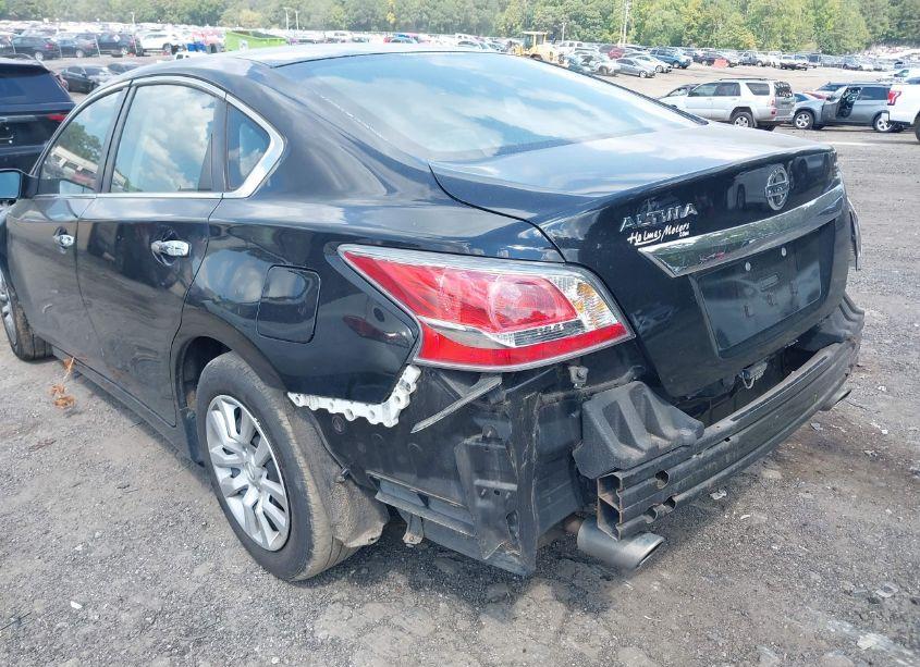 Photo 13 of 2015 Nissan Altima 2.5 S (VIN 1N4AL3AP6FN872743)